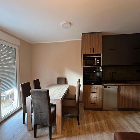 Apartman Dasic Jagodina Exterior foto